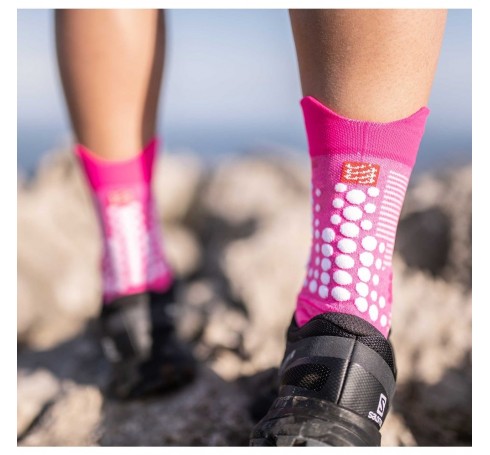 Compressport Pro Racing Socks V3.0 Trail  Sokken Roze  