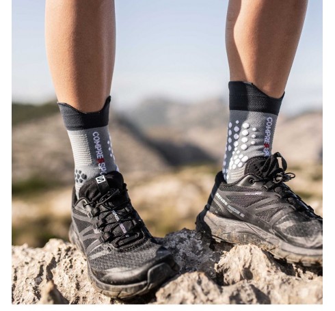 Compressport Pro Racing Socks V3.0 Trail  Sokken Grijs