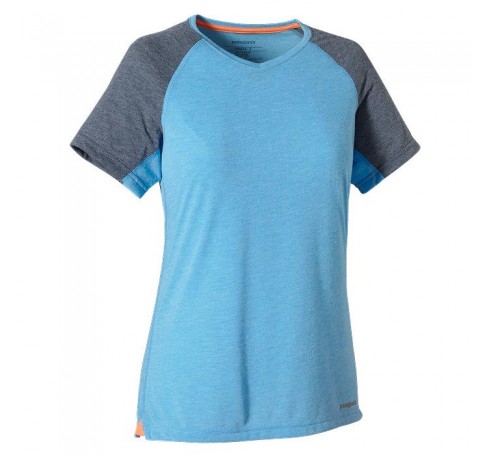 Patagonia W S/S Nine Trails Shirt Women Shirts & Tops Licht blauw